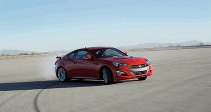 2014 Hyundai Genesis coupé 2