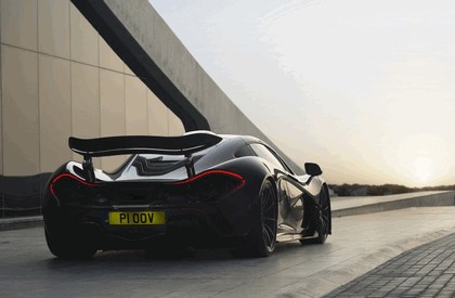 2014 McLaren P1 - Bahrain test 3