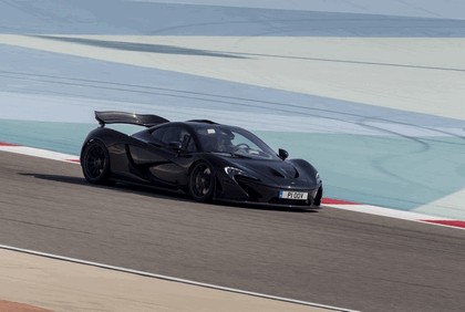 2014 McLaren P1 - Bahrain test 15