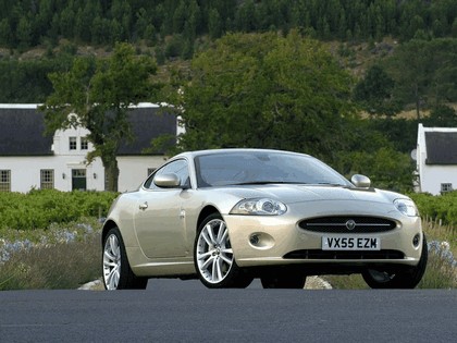 2007 Jaguar XK UK version 19