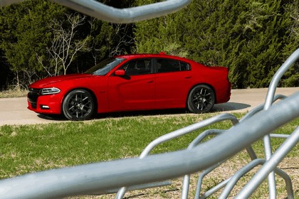 2015 Dodge Charger 10