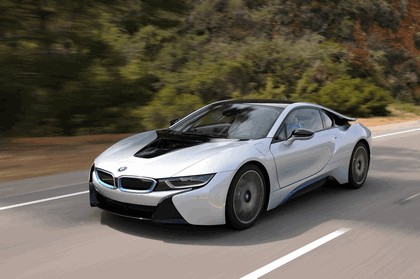 2015 BMW i8 35