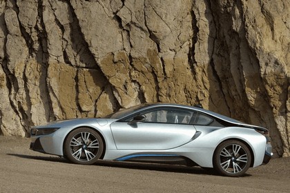 2015 BMW i8 55