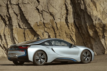 2015 BMW i8 56