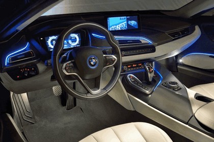 2015 BMW i8 72