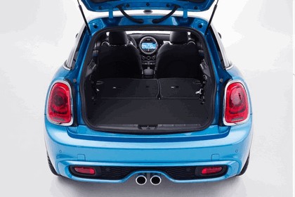 2014 Mini Cooper S 5-door 6