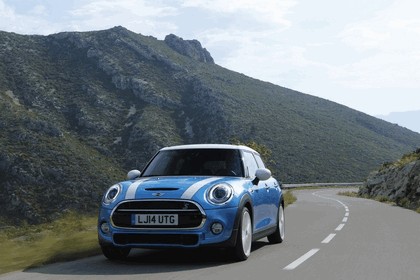 2014 Mini Cooper S 5-door 34