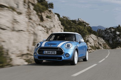 2014 Mini Cooper S 5-door 38