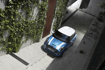 2014 Mini Cooper S 5-door 62