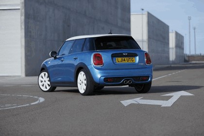 2014 Mini Cooper S 5-door 92