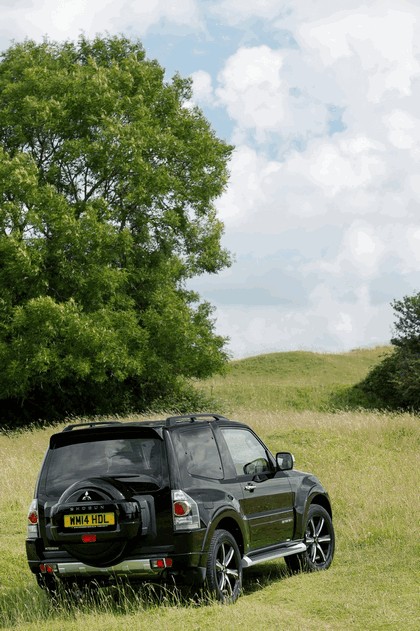 2014 Mitsubishi Shogun SWB Barbarian 30