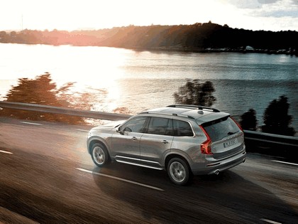 2014 Volvo XC90 33