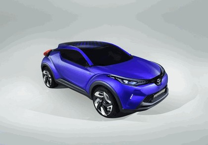 2014 Toyota C-HR concept 13