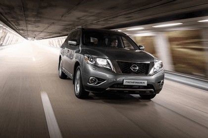 2015 Nissan Pathfinder - Russian version 3