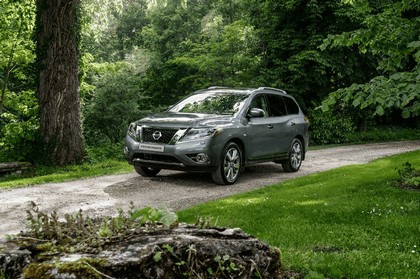 2015 Nissan Pathfinder - Russian version 22