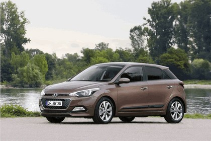 2014 Hyundai i20 4