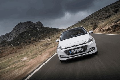 2014 Hyundai i20 71