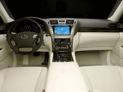 2007 Lexus LS460 7