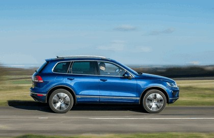 2014 Volkswagen Touareg R-Line - UK version 9