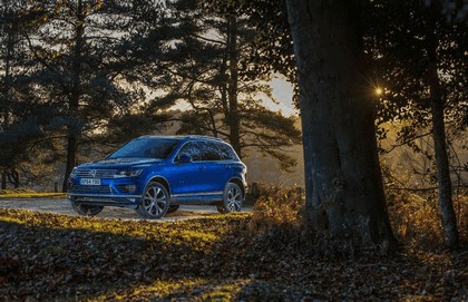 2014 Volkswagen Touareg R-Line - UK version 21