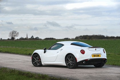 2015 Alfa Romeo 4C - UK version 27