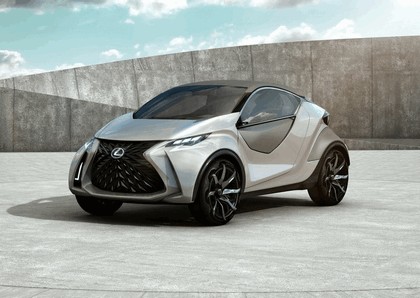 2015 Lexus LF-SA concept 1