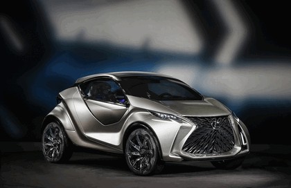 2015 Lexus LF-SA concept 7