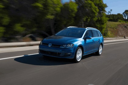 2015 Volkswagen Golf SportWagen - USA version 13