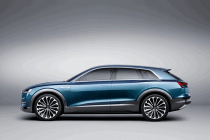2015 Audi e-tron quattro concept 2