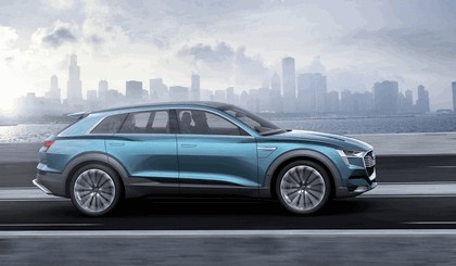 2015 Audi e-tron quattro concept 8