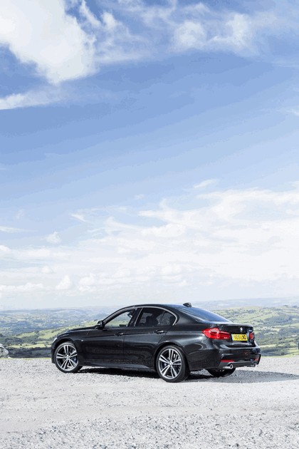 2015 BMW 340i M Sport Saloon - UK version 5