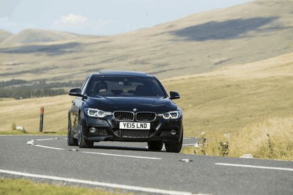 2015 BMW 340i M Sport Saloon - UK version 10