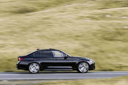 2015 BMW 340i M Sport Saloon - UK version 18