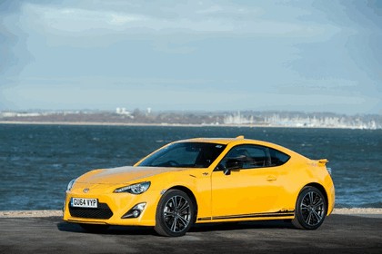 2015 Toyota GT86 Limited Edition Giallo 1