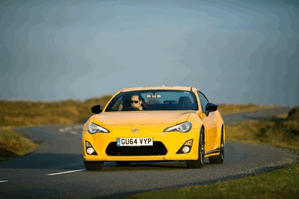 2015 Toyota GT86 Limited Edition Giallo 12