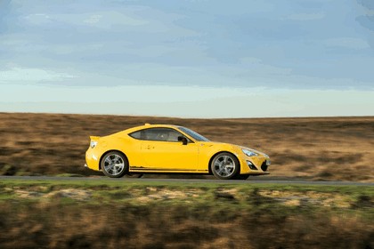 2015 Toyota GT86 Limited Edition Giallo 16