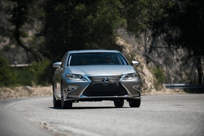 2016 Lexus ES 350 5