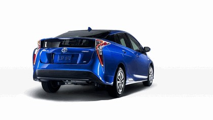 2016 Toyota Prius 3