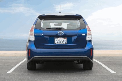 2016 Toyota Prius v 5