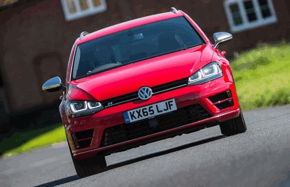 2015 Volkswagen Golf ( VII ) R Estate - UK version 15