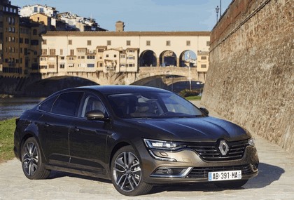 2015 Renault Talisman - test drive in Tuscany 1