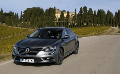 2015 Renault Talisman - test drive in Tuscany 27