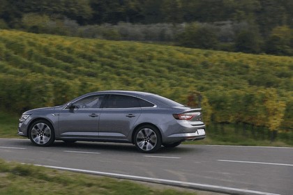 2015 Renault Talisman - test drive in Tuscany 66