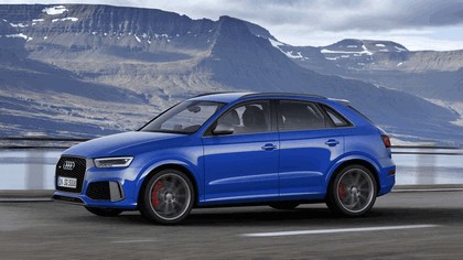 2016 Audi RS Q3 Amplified 9