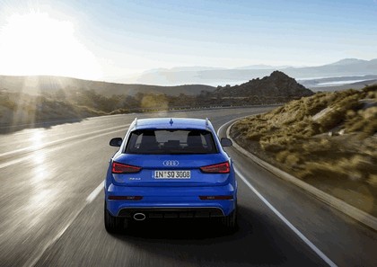 2016 Audi RS Q3 Amplified 11