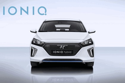 2016 Hyundai Ionic Hybrid concept 11