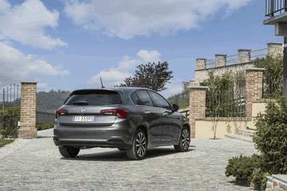 2016 Fiat Tipo Hatchback 11