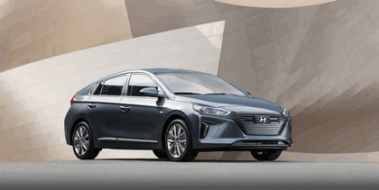 2016 Hyundai Ionic Hybrid - USA version 3