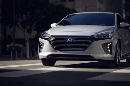 2016 Hyundai Ionic Hybrid - USA version 56