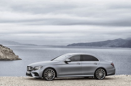 2016 Mercedes-Benz E 400 4Matic 8